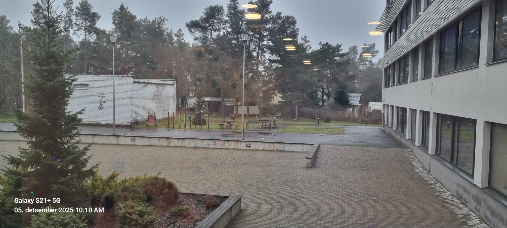 00c6b5dd-1f22-4dfa-9dc3-73a047e3163b