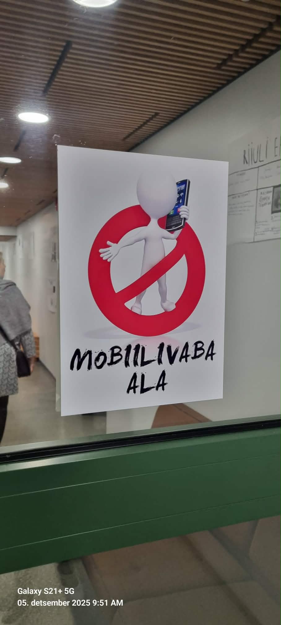 0f87b499-2e5b-4861-8e90-fd7f61b67bb0